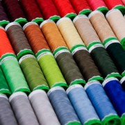 Fil à coudre polyester recyclé Gütermann - Beige (n°169) x100m