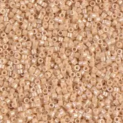 Miyuki Delica 11/0 DB0205 - Light Caramel Ceylon x100g