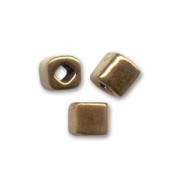 Cubes Toho 1.5 mm TC-01-221 - Bronze x10g