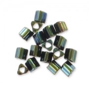 Triangles Toho 11/0 TG84 - Metallic Iris Green/Brown x10g|raw }}