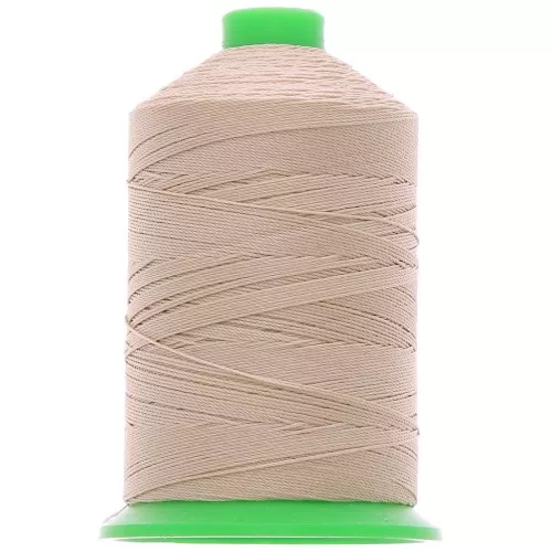 Fil en polyester Vega taille 30 - Cannelle n°717 x450m