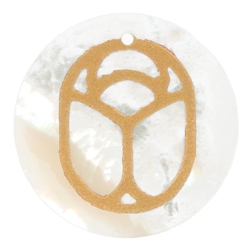 Pendentif rond plat 20 mm - scarabée gravé exclu Perles & Co - Nacre - Doré x1