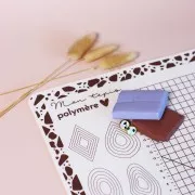 Tapis de modelage pour pâte polymère 40x30 cm by Perles and Co - Blanc - Marron x1