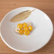 Bouton de bottine Feuillette Lise Tailor - 12 mm - Jaune soleil x1|raw }}