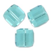 Cubes PureCrystal 5601 4 mm Light Turquoise x8|raw }}