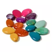 Perle plate irrégulière en résine opaque 38x26 mm - Fauve x1