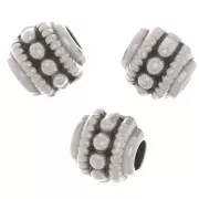Perles tubes ronds aplaties travaillés 6x7 mm - Placage argent fin vieilli x5