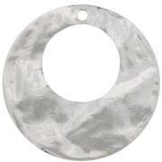 Pendentif créole rond ajouré martelé 40 mm - Rhodié x1|raw }}