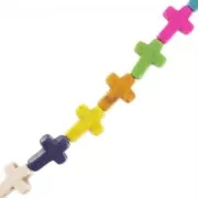 Assortiment de perles croix imitation Howlite teintées 16 mm Multicolore