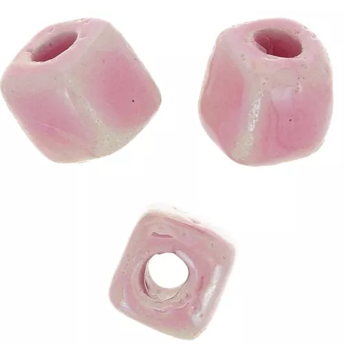 Perles cubes en céramique 5 mm - Rose clair irisé x5