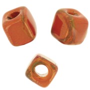 Perles cubes en céramique 5 mm - Orange marbré irisé x5|raw }}