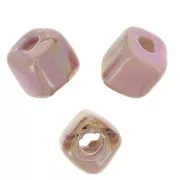 Perles cubes en céramique 5 mm - Rose clair marbré irisé x5