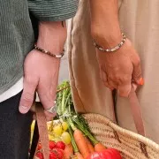 Perles cube facetté 4x4 mm en pierre gemme - Howlite x10