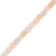 Perles cube facetté 5x5 mm en pierre gemme - Morganite x10|raw }}