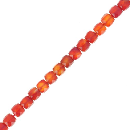 Perles cube facetté 4x4 mm en pierre gemme - Agate rouge x10