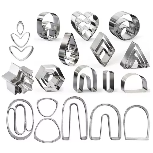 Set de 36 emporte-pièces en acier inox pour modelage - Géométrique
