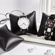 Coussin présentoir pour bracelets et montres - imitation cuir - Noir x1