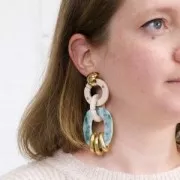 Maillon rond plat en acrylique 31.5 mm - Marbré Saumon x1