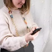 Maillon rond plat en acrylique transparent 31.5 mm - Rose poudré x1