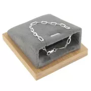 Porte bijoux pour collier - rectangle incliné - 7.5x6 cm Bambou - Suédine Gris x1