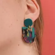 Pendentif demi-lune en acétate 29x33 mm - Ecaille de tortue Vert - Fuchsia x1