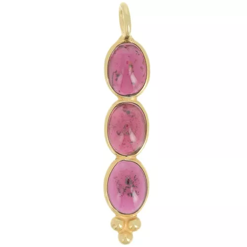 Pendentif long 32x6 mm avec 3 pierres gemmes - Doré à l'or fin - Grenat x1
