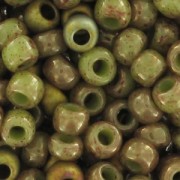 Rocaille Toho 11/0 TO11R1209 - Marbled Opaque Avocado/Pink x8g|raw }}
