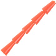 Perles cône en verre facetté - 8x4 mm - Opaque Hyacinth x25|raw }}