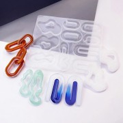 Moule silicone pour réaliser 10 formes géométriques en résine - Transparent x1|raw }}