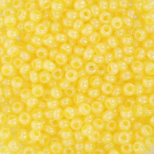 Perles rocailles Preciosa 9/0 2.5 mm - Yellow Alabaster x20g