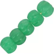 Perle citrouille 8 mm en pierre gemme teintée - Calcédoine vert foncé x1