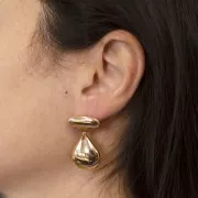 Clous d'oreilles ovales 9x20 mm avec anneau fermé - Doré x2