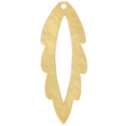 Pendentif feuille évidé martelé 35x13 mm - Doré à l'or fin x1|raw }}