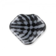 Palet forme diamant 13x15 mm - tigré Noir - Blanc x1