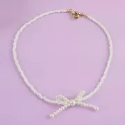 Perles nacrées Aurora 5810 6 mm - Crystal Cream Pearl x29cm