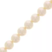 Perles nacrées Aurora 5810 8 mm - Crystal Cream Pearl x38cm