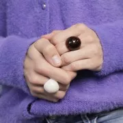 Bague bombée effet bulle en acrylique transparent - Taille 54 - Ambre tacheté x1