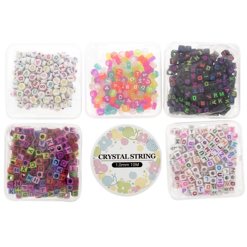 Kit de 1000 perles lettres alphabet pour bracelets d'amitié - Multicolore