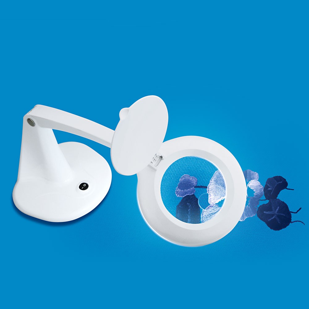 Lampe lumière du jour sur socle loupe intégrée Perles & Co