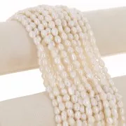 Perles d'eau douce baroques irrégulières 7x6 mm - Grade AA Blanc x10