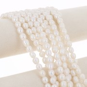 Perles d'eau douce grain de riz - 9x8 mm - Grade A Blanc x38cm