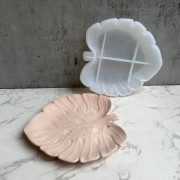 Moule silicone pour réaliser une coupelle forme feuille de Philodendron 16x15cm x1|raw }}