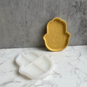 Moule silicone pour réaliser une coupelle forme main de Fatma 16x12.5 cm x1