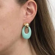 Pendentif ovale évidé en résine translucide 33x23 mm - Marbré abricot x1