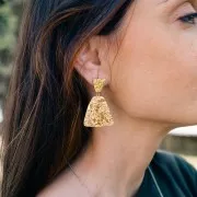 Clous d'oreilles trapèzes martelés - 17x13 mm - Acier inoxydable 316L Doré x2