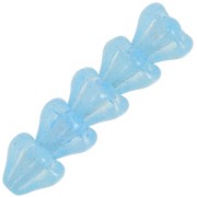 Perles fleurs cloches en verre 5x6 mm -  Light Sapphire x10|raw }}