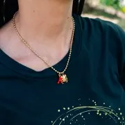 Breloque corail 17x8 mm Resine époxy - Acier inoxydable 316L Doré - Blanc x1