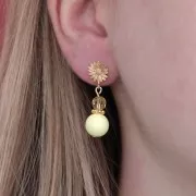 Clous d'oreilles Fleur Marguerite 9 mm avec anneau ouvert - Doré à l'or fin x2