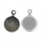 Serti pendentif pour cabochon fond plat 8 mm argenté vieilli x1