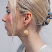 Pendentif fleur 20 mm en pierre gemme - Jade teinté - Jaune x1